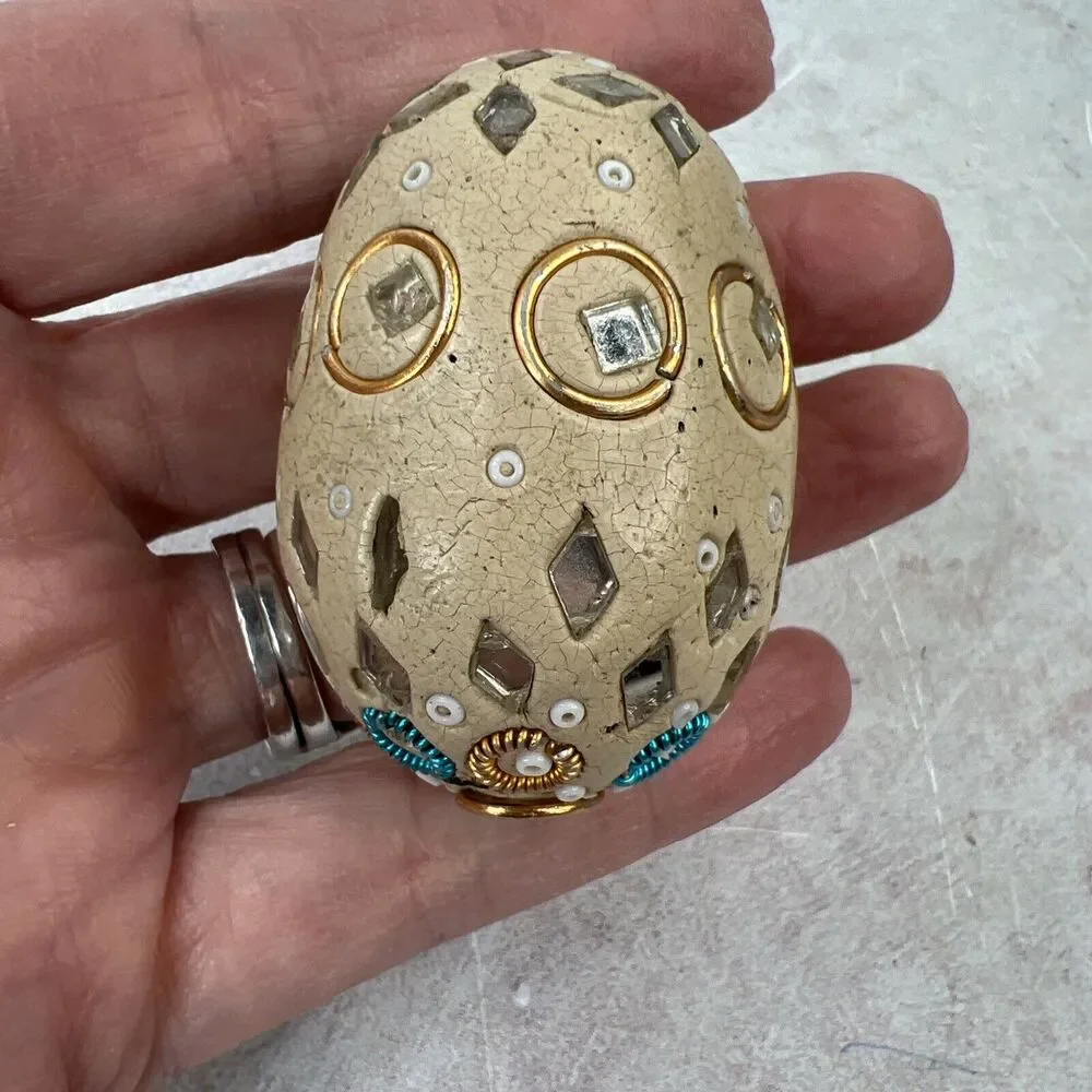 vintage egg figurine Unique 2 Inch‎
